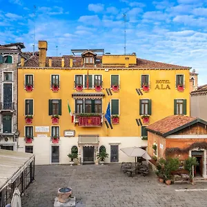 Unahotels Ala Venezia-adults 16 *** Venise